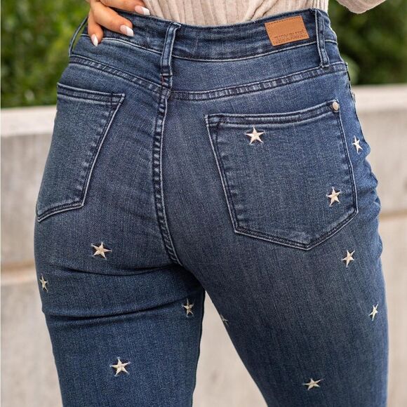 NWT Judy Blue High Rise Dark Super Flare Star Embroidered Jeans Size 30 | 10 New - Picture 10 of 16